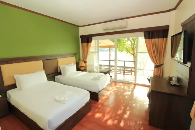 Deluxe Riverfront room at Baantip Suantong Resort — Gallery image 1