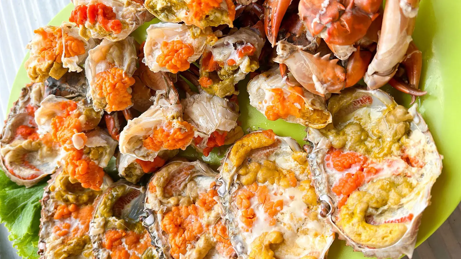 Nong Um Seafood Amphawa